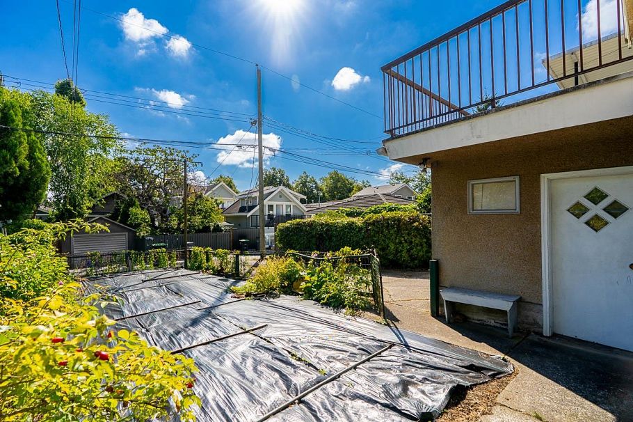 6216 Prince Albert Street Vancouver, BC - 29