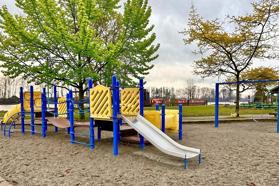 2866 Sotao Avenue Vancouver, BC - 29