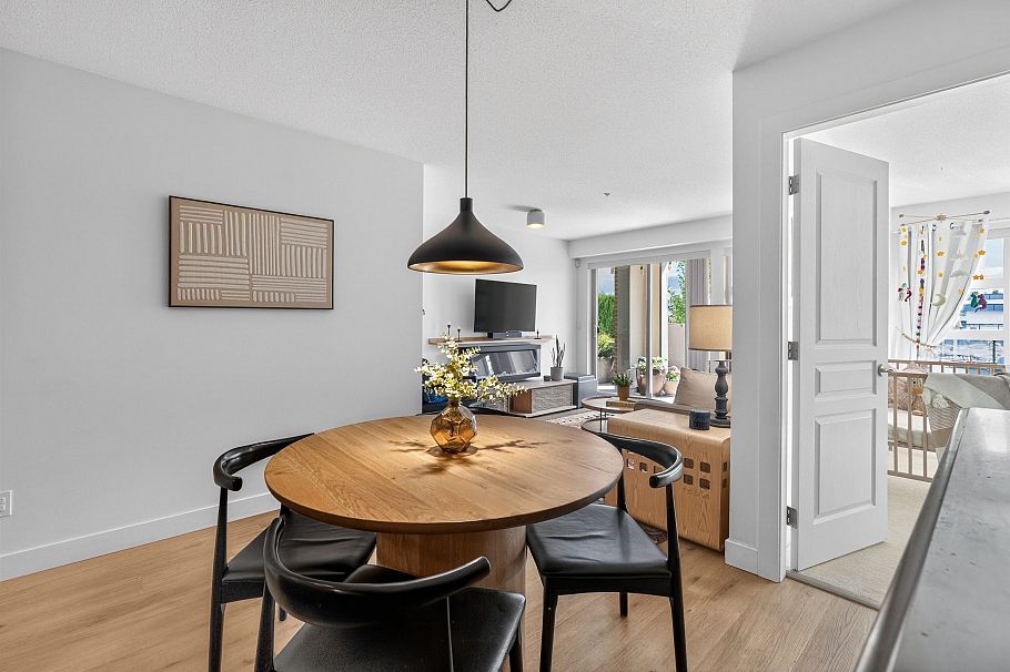 222 4550 Fraser Street Vancouver, BC - 14