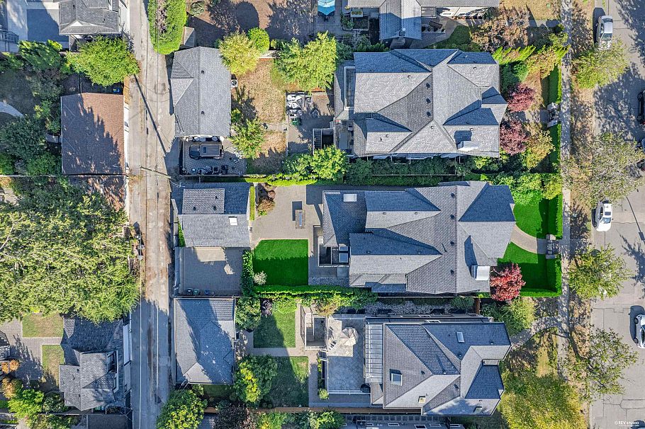 4055 W 39th Avenue Vancouver, BC - 36