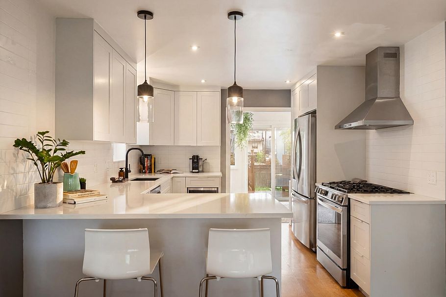 3172 E 2nd Avenue Vancouver, BC - 11