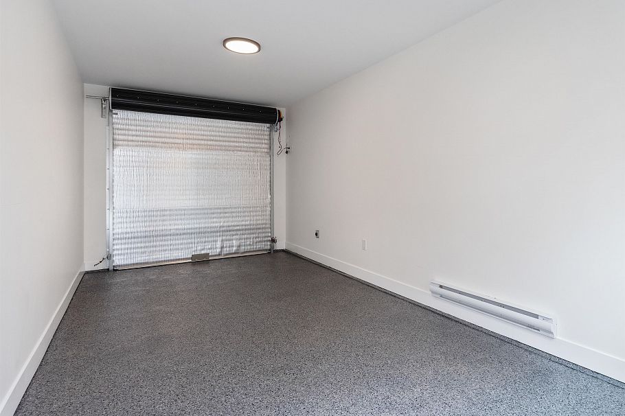 2 2258 Napier Street Vancouver, BC - 27