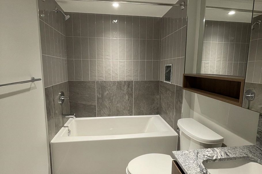 134 765 W 49th Avenue Vancouver, BC - 8
