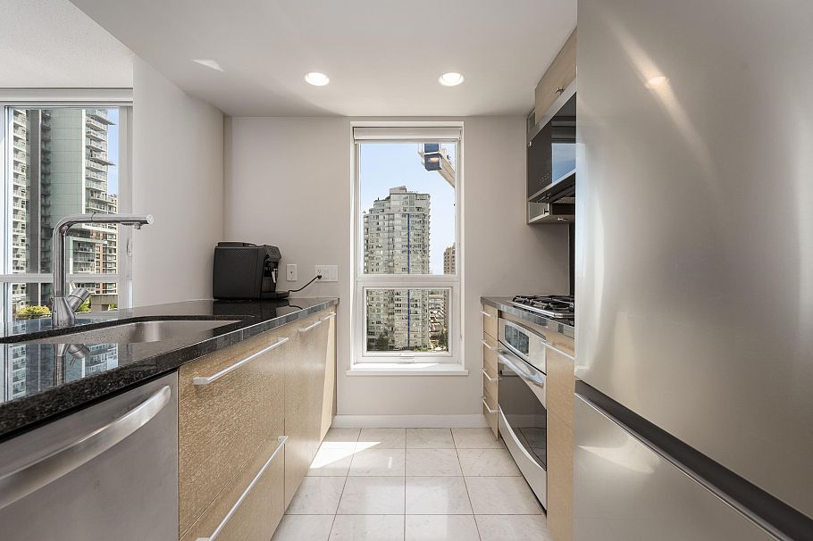 1503 833 Seymour Street Vancouver, BC - 7