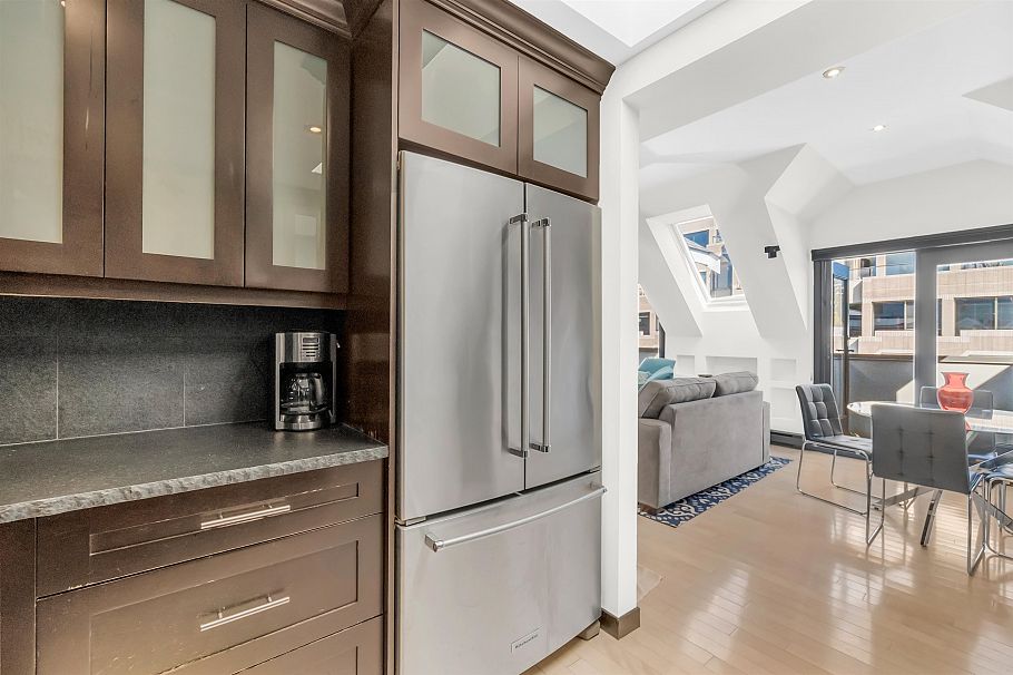 1848 W 1st Avenue Vancouver, BC - 13