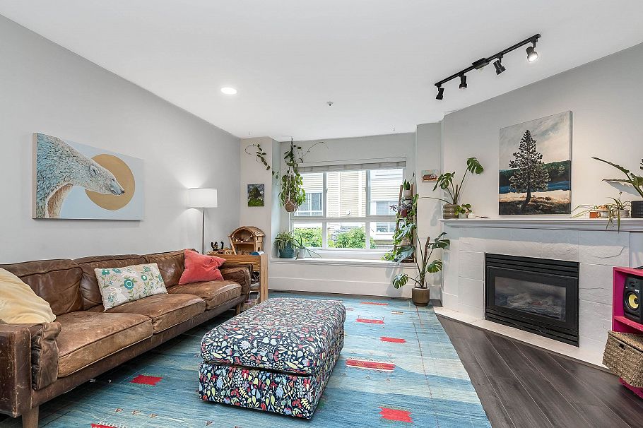 2866 Sotao Avenue Vancouver, BC - 12