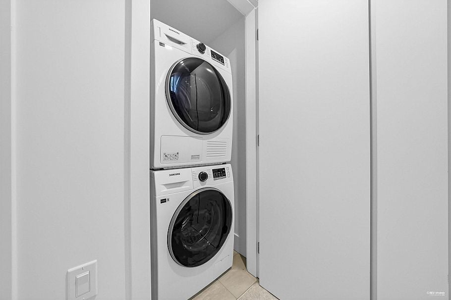 2071 E 1st Avenue Vancouver, BC - 30