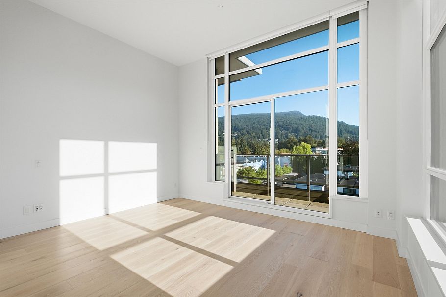 504 1295 Conifer Street North Vancouver, BC - 9