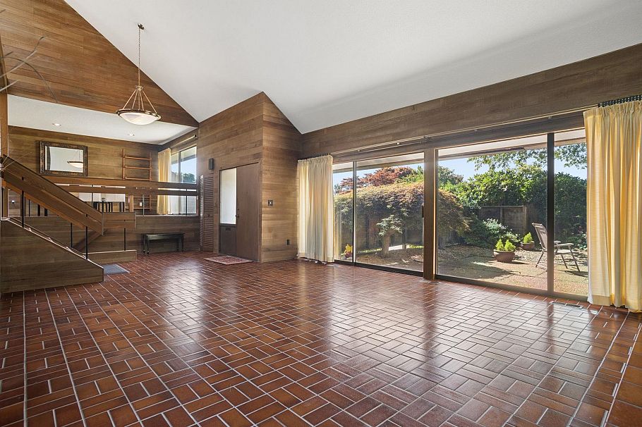 4271 Staulo Crescent Vancouver, BC - 6
