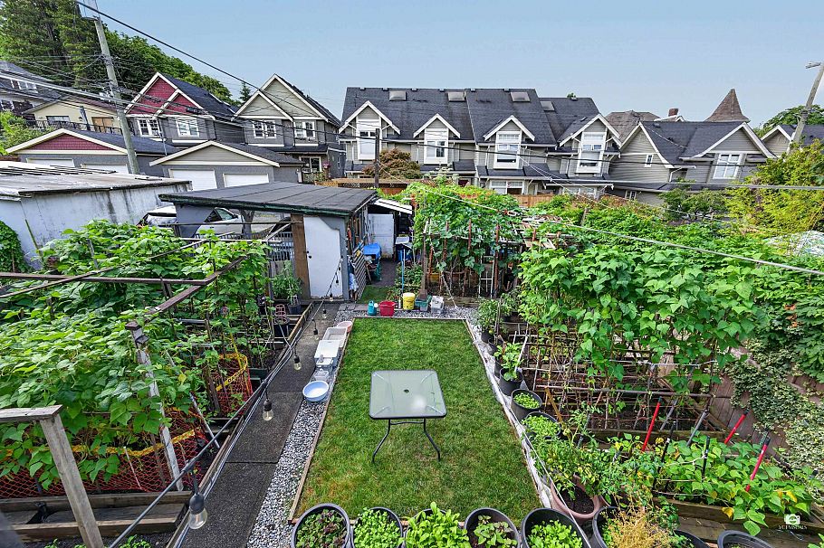 1828 Parker Street Vancouver, BC - 34