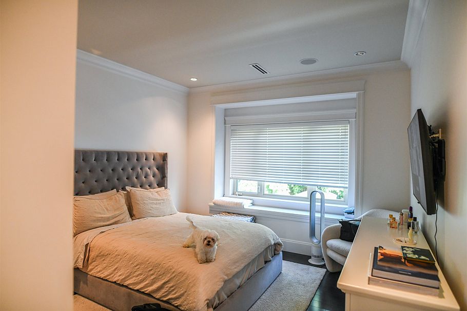 3085 W 49 Avenue Vancouver, BC - 26