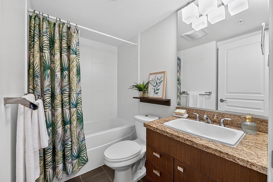 222 4550 Fraser Street Vancouver, BC - 27