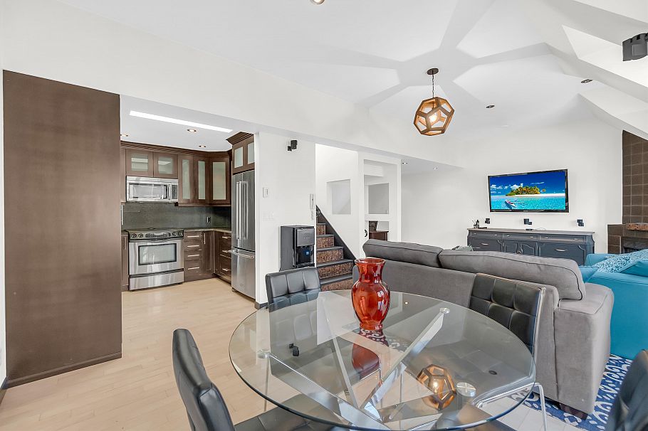1848 W 1st Avenue Vancouver, BC - 9