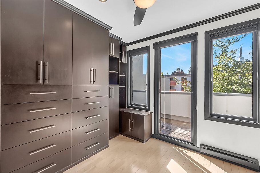 1848 W 1st Avenue Vancouver, BC - 33