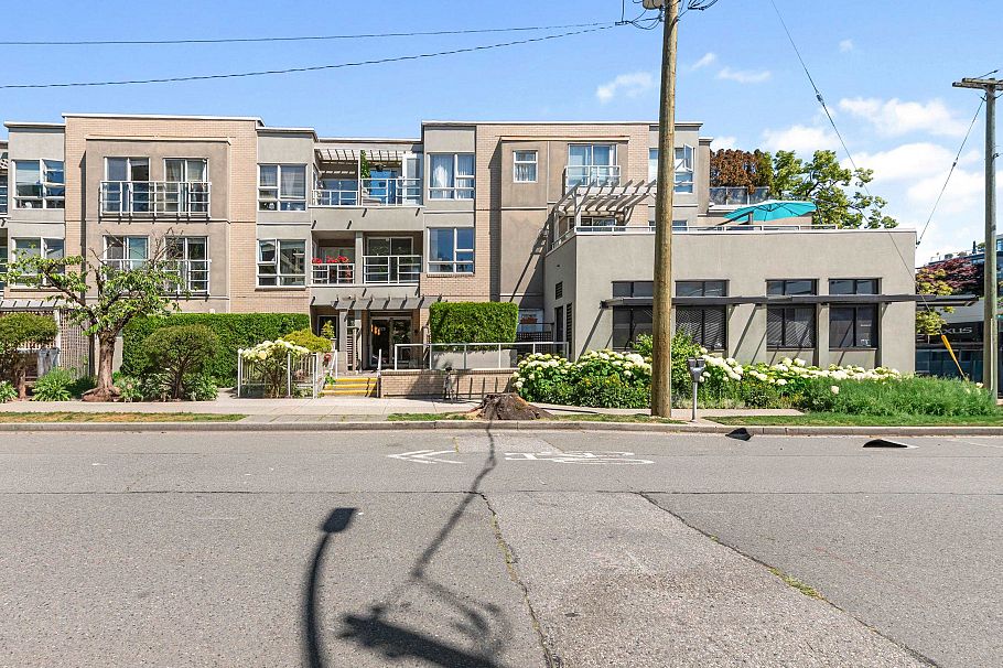 211A 1823 W 7th Avenue Vancouver, BC - 3