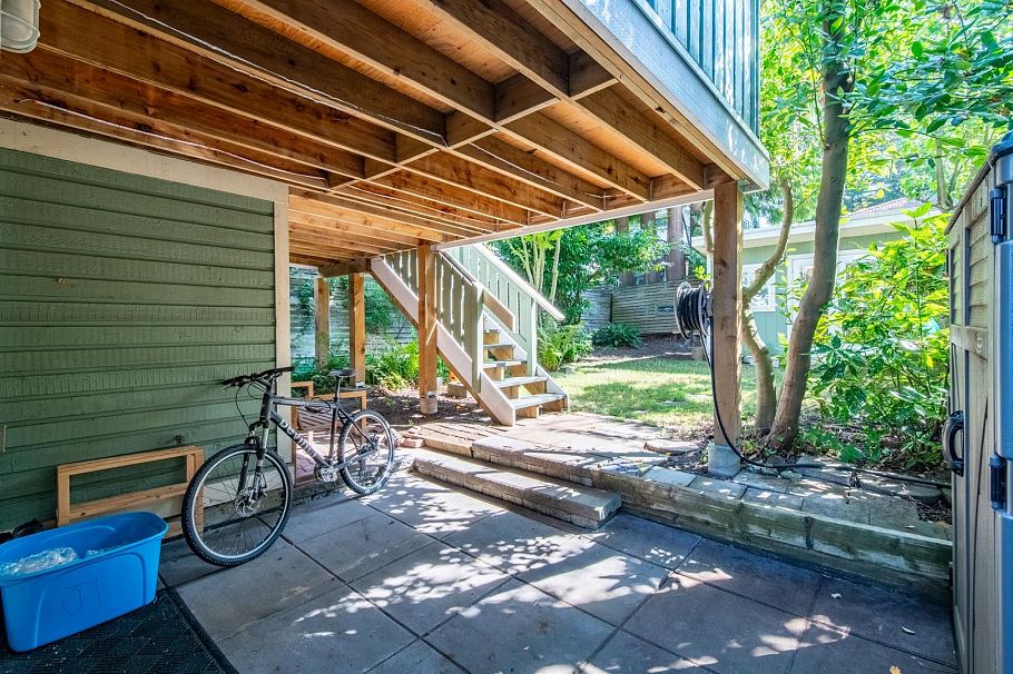 816 E 30th Avenue Vancouver, BC - 23
