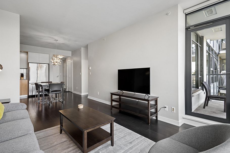 701 2851 Heather Street Vancouver, BC - 4