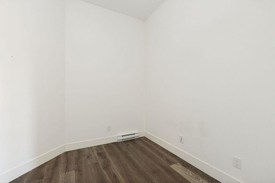 507 3602 Aldercrest Drive North Vancouver, BC - 26