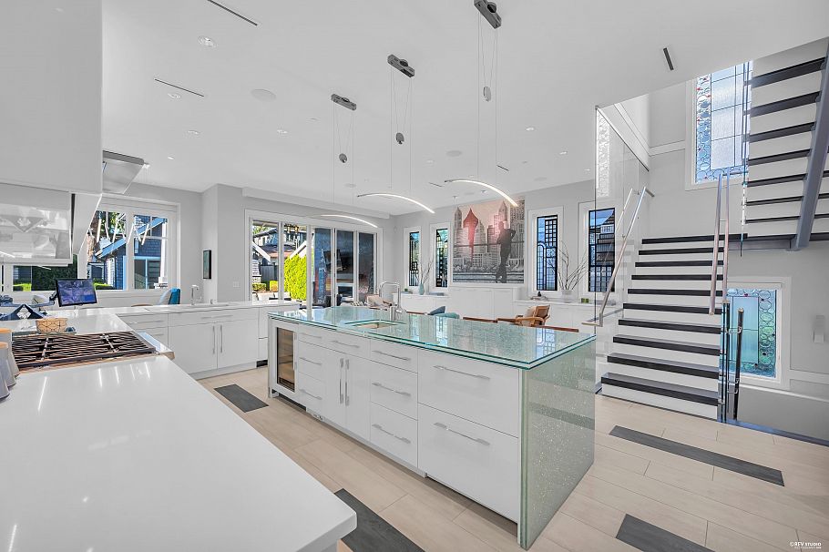 4055 W 39th Avenue Vancouver, BC - 7