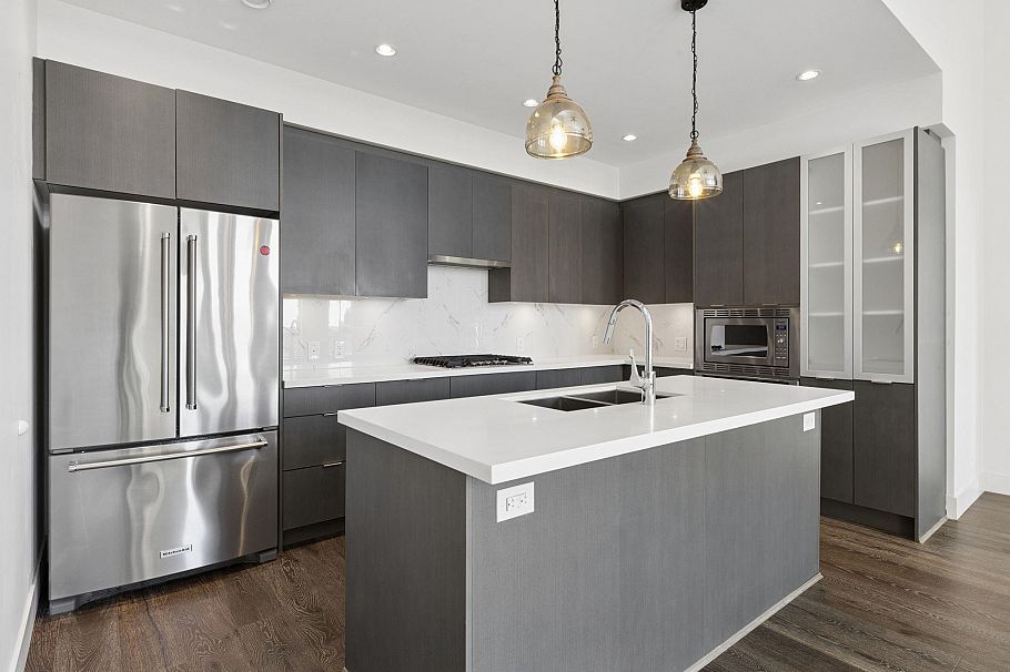 507 3602 Aldercrest Drive North Vancouver, BC - 14