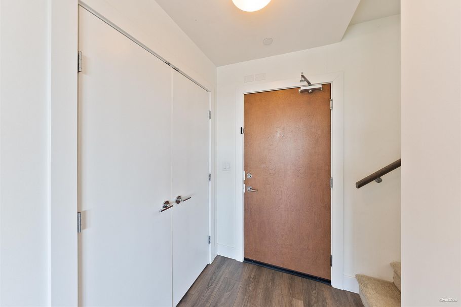 711 8580 River District Crossing Vancouver, BC - 25