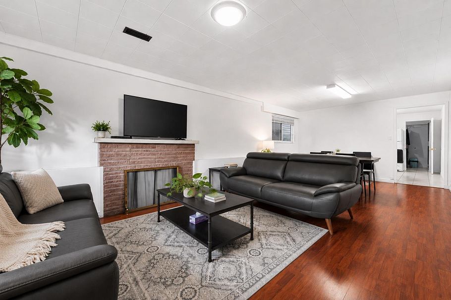 1828 Parker Street Vancouver, BC - 24