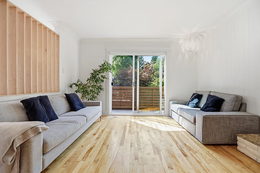 375 E 28th Avenue Vancouver, BC - 3