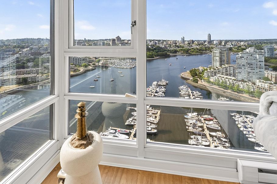 3607 1033 Marinaside Crescent Vancouver, BC - 7