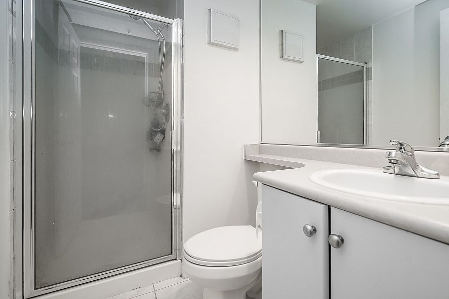 2866 Sotao Avenue Vancouver, BC - 25