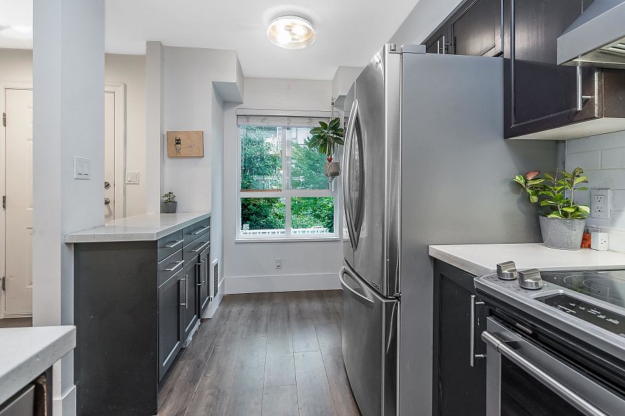2866 Sotao Avenue Vancouver, BC - 10