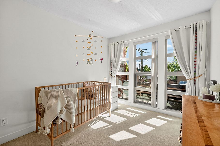 222 4550 Fraser Street Vancouver, BC - 29