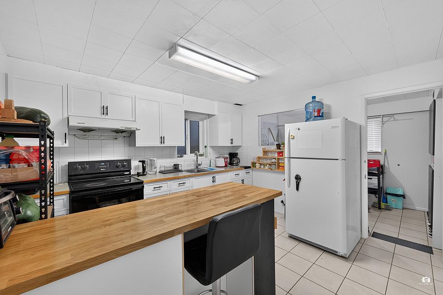 1828 Parker Street Vancouver, BC - 26