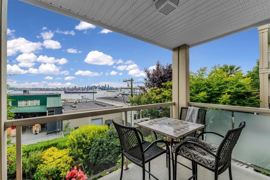 208 333 E 1st Street North Vancouver, BC - 22