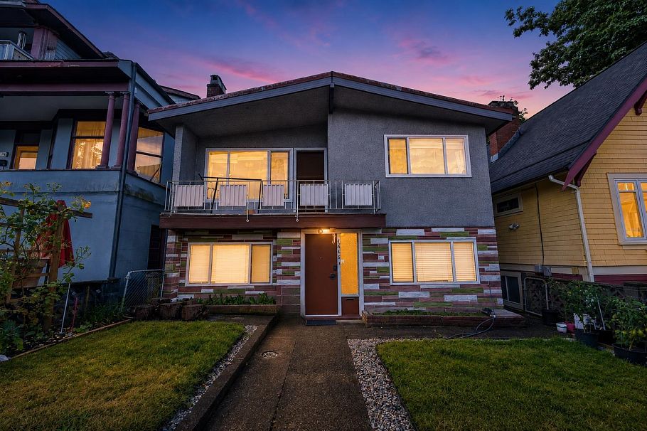1828 Parker Street Vancouver, BC - 1