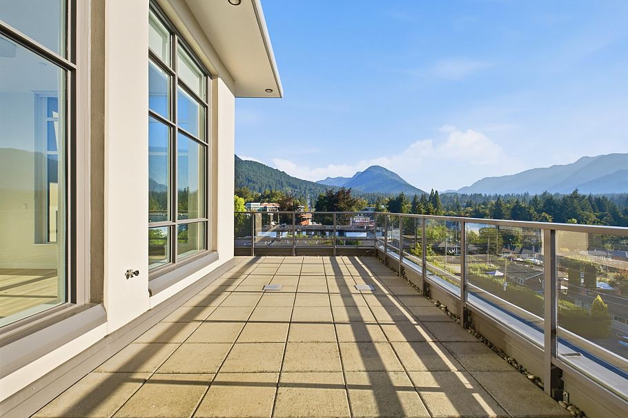504 1295 Conifer Street North Vancouver, BC - 16