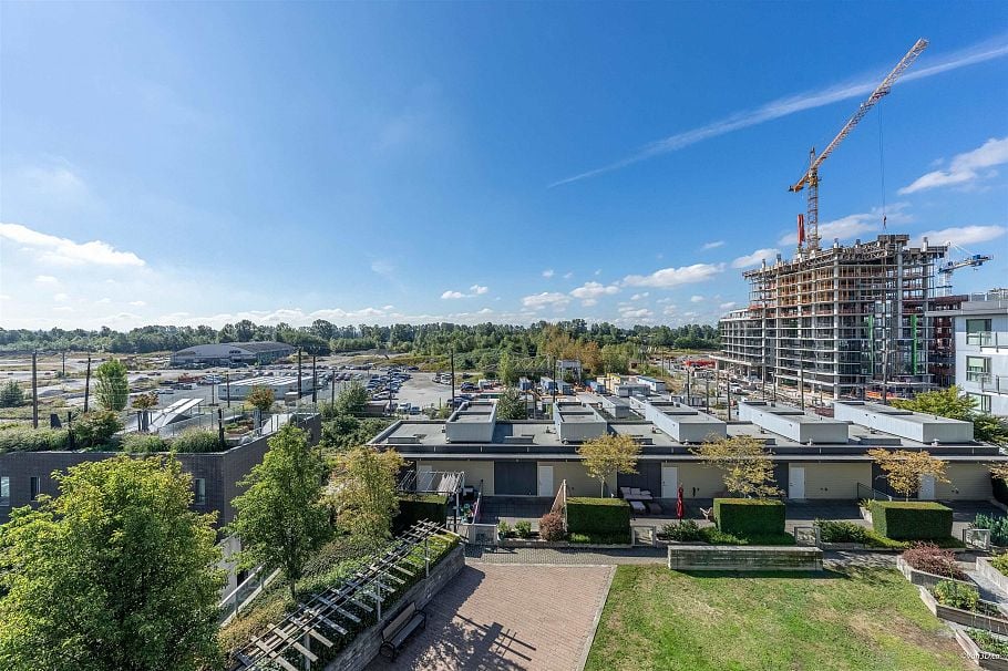 711 8580 River District Crossing Vancouver, BC - 31