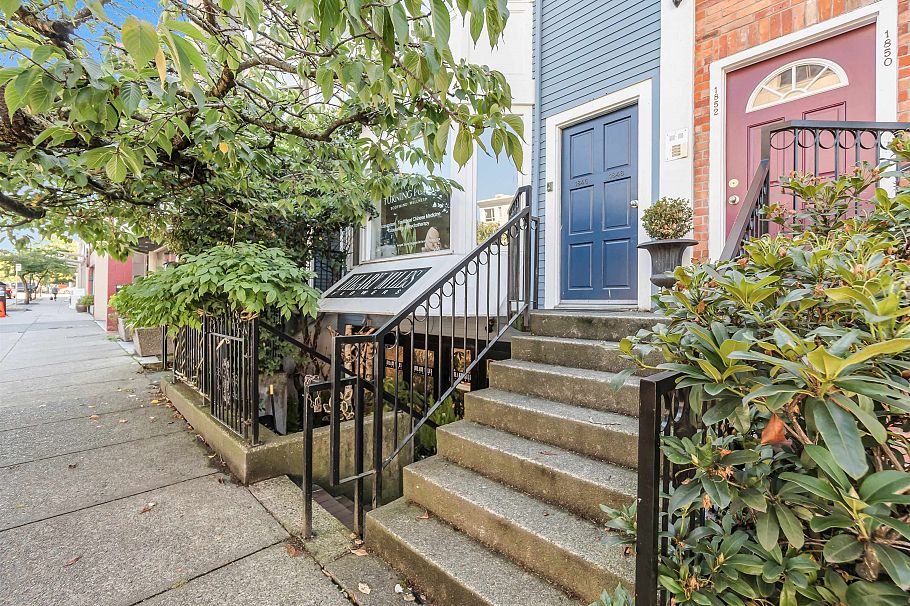 1848 W 1st Avenue Vancouver, BC - 1