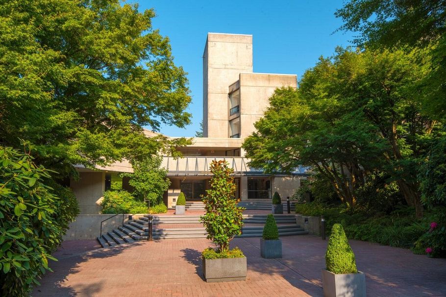 311 4900 Cartier Street Vancouver, BC - 17