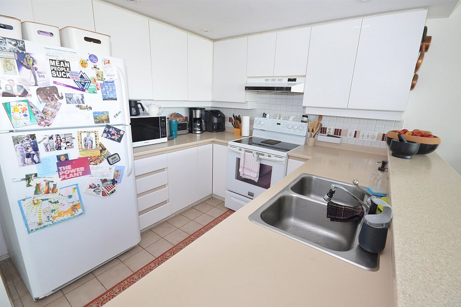 547 1515 W 2nd Avenue Vancouver, BC - 10