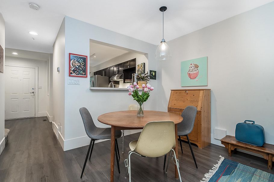 2866 Sotao Avenue Vancouver, BC - 11