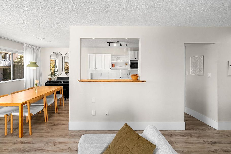 202 1610 Chesterfield Avenue North Vancouver, BC - 12