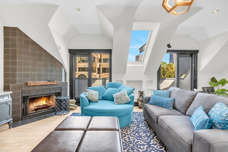 1848 W 1st Avenue Vancouver, BC - 4