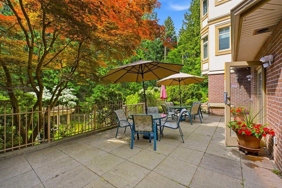 411 2059 Chesterfield Avenue North Vancouver, BC - 28