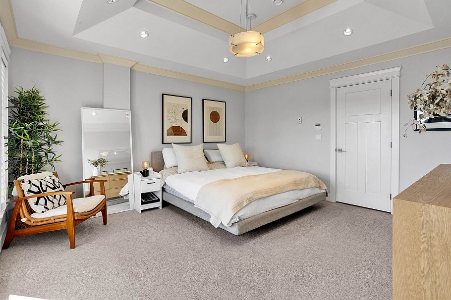 545 E 4th Street North Vancouver, BC - 22