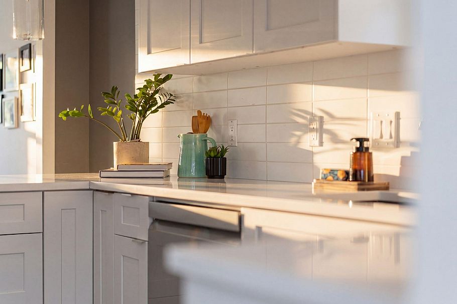 3172 E 2nd Avenue Vancouver, BC - 16