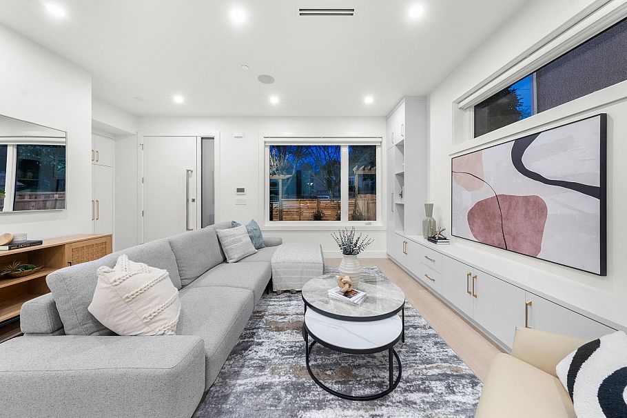 1 1582 E 2nd Avenue Vancouver, BC - 7