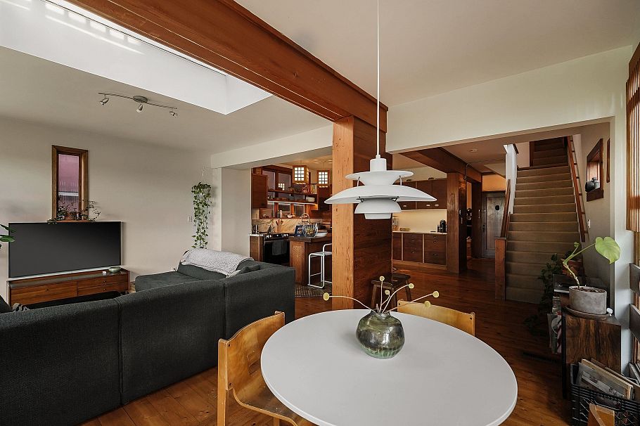 1243 W 7th Avenue Vancouver, BC - 15