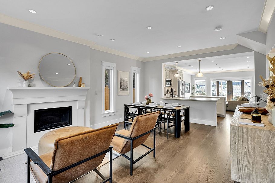 545 E 4th Street North Vancouver, BC - 5