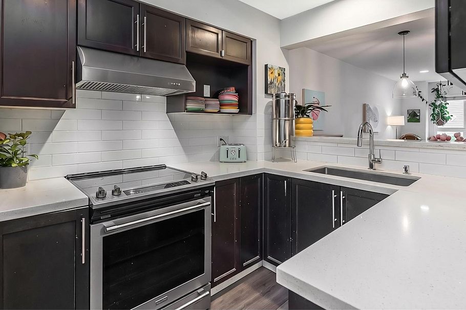 2866 Sotao Avenue Vancouver, BC - 7