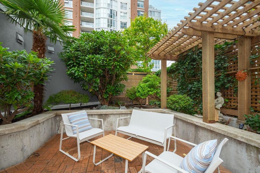 1268 Quebec Street Vancouver, BC - 17